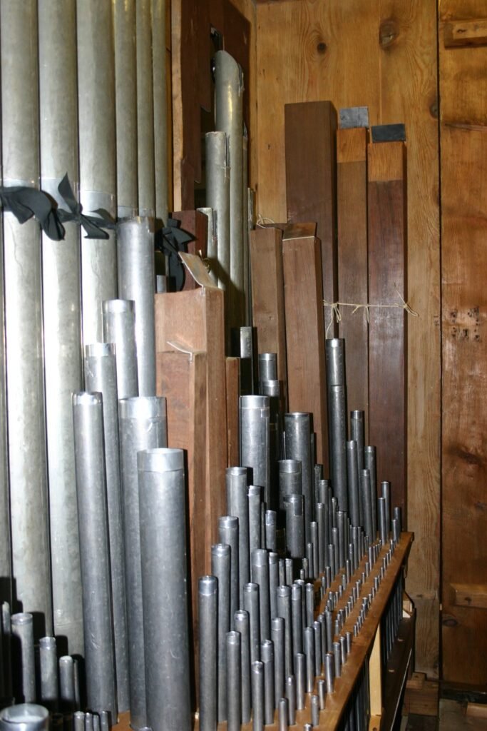 Canne interne dell’organo di San Maurizio dopo il restauro del 2011